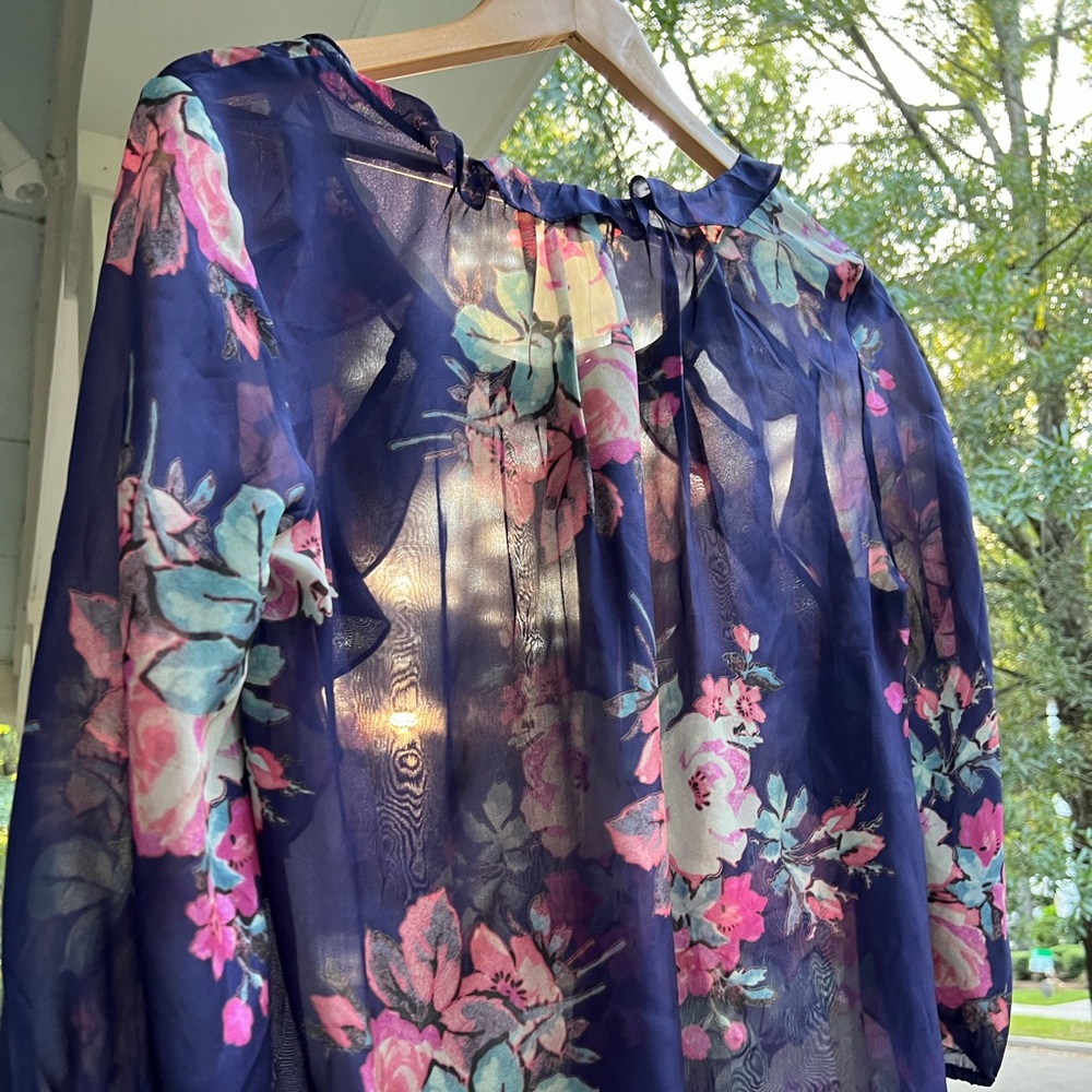 Long sleeve silk blouse, ruffles on neck and sleeve, airy and light. - Picture 2 of 5